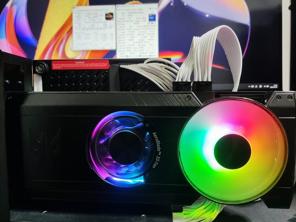 ちなみにこのArcちゃん、今はどうしているかって言うとRyzenマシンに刺さって動いているというね。
pc.watch.impress.co.jp/docs/column/ka…