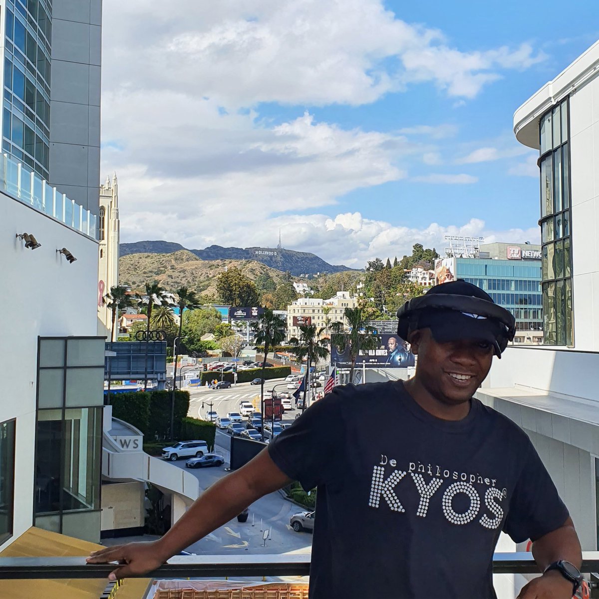 deejaykyos's tweet photo. #tbt DJ Kyos somewhere out there.
#hollywood #model #travel #travelling #tour #tourist #music #musician #tlcchinesethreatre #chinesetheatre #redcapert #dj #producer #author #walkoffame #Artists #losangeles #california #unitedstates #usa #holidays #dolbytheatre #shotleft  #pics https://t.co/umKereHrSJ