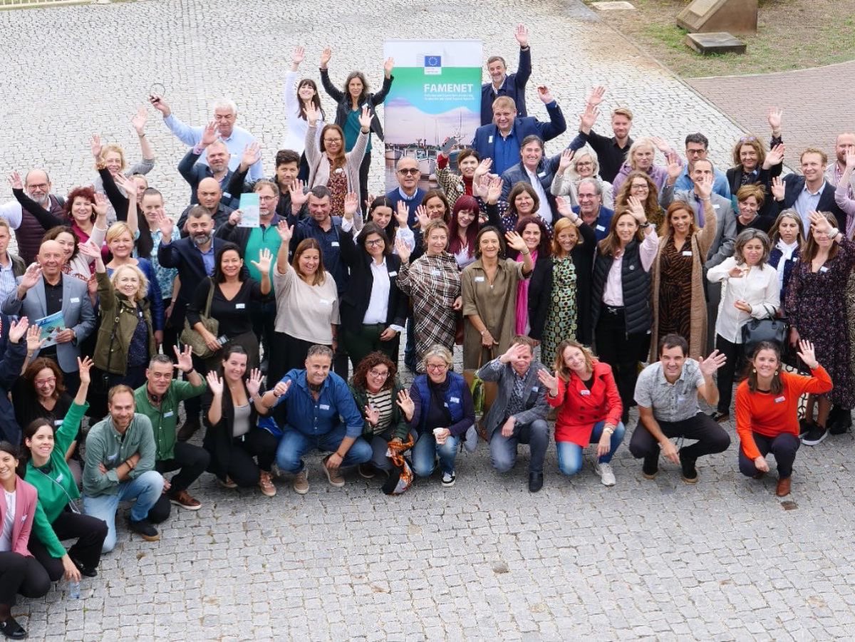 GalpProv_Vlc's tweet photo. 🌀Fin del Seminario Transnacional FAMENET para LAG de Pesca Economía Azul Sostenible.

Ha sido muy enriquecedor e interesante 🧐 

Esperando poder aportar nuevas ideas 💡 a nuestros territorios.
#EDLP #FEMPA #FEMP #desarrollolocal #pesca @EU_FAMENET @redgrupospesca https://t.co/SMa0JjG1Dd