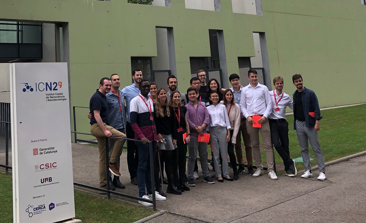 BarcelonaGlobal's tweet photo. .@iesebschool #MBA students begin one of their routes at @icn2nano learn about the scientific network of the city, which has gained so much weight since the pandemic. #studyinBarcelona https://t.co/VQ8IdTBXC1