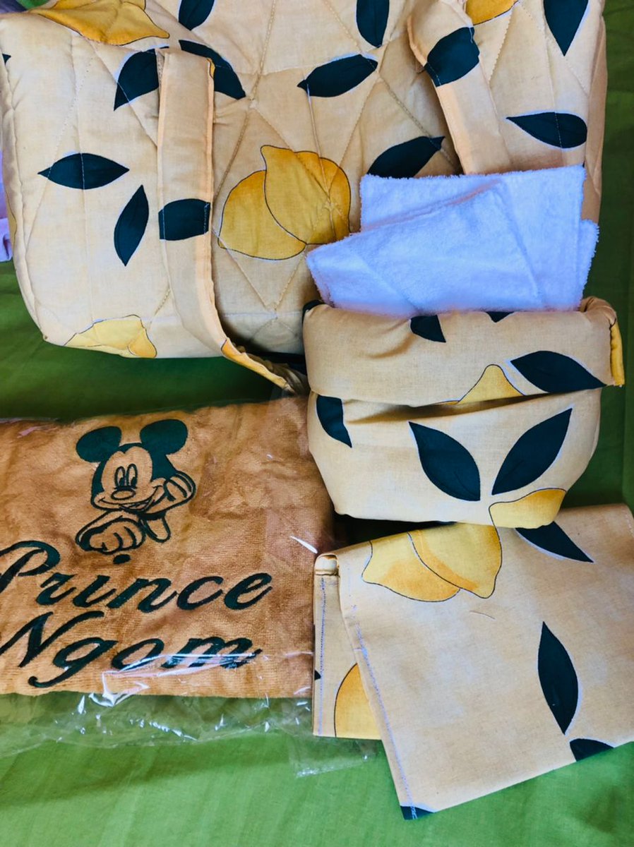 SafietouRaby's tweet image. #giftbox