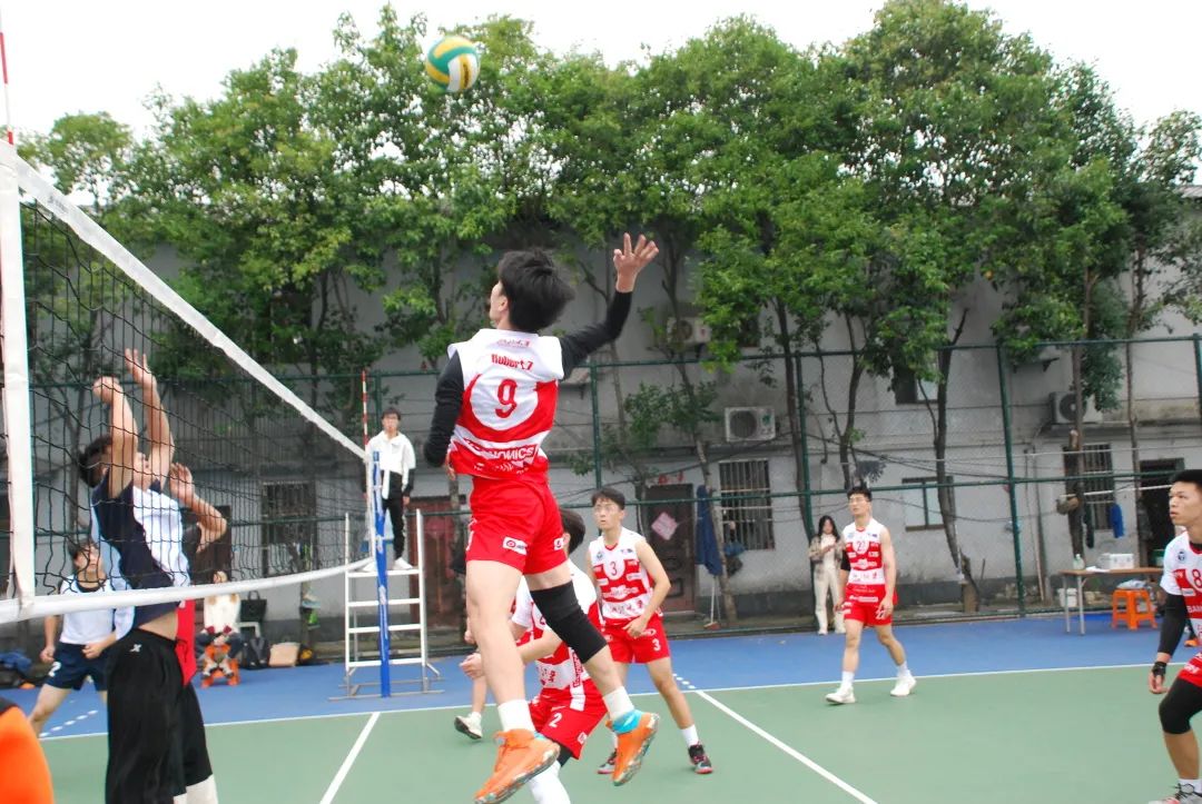 ZJU_China's tweet photo. Annual #Sanhao #Volleyball #Competition is in full swing! ποΈποΈποΈ Go girls and boys!
Photo: ζ΅ε€§ζηη€Ύ
#zhejianguniversity #campuslife #SuperFun #SuperCompetitive https://t.co/iIK8fz0qjg