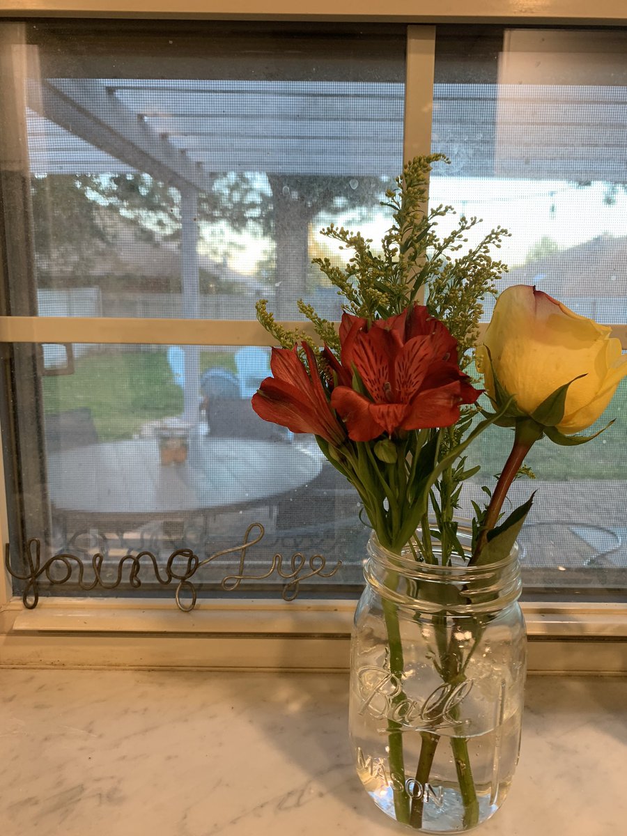 Thank you so much @colleyvilleflorist for my flowers! What a way to brighten my week! #petalitforward