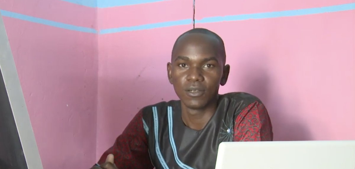 L'<a href="/ESJLille/">ESJ Lille</a> très attristée d'apprendre le décès d'un ancien de la Licence Journalisme multimédia, <a href="/NarcisseOredje/">OREDJE Narcisse</a>, tué par balle ce matin à N'Djaména. Major de sa promo, Narcisse était un étudiant et un journaliste brillant. Sincères condoléances à sa famille et ses proches.