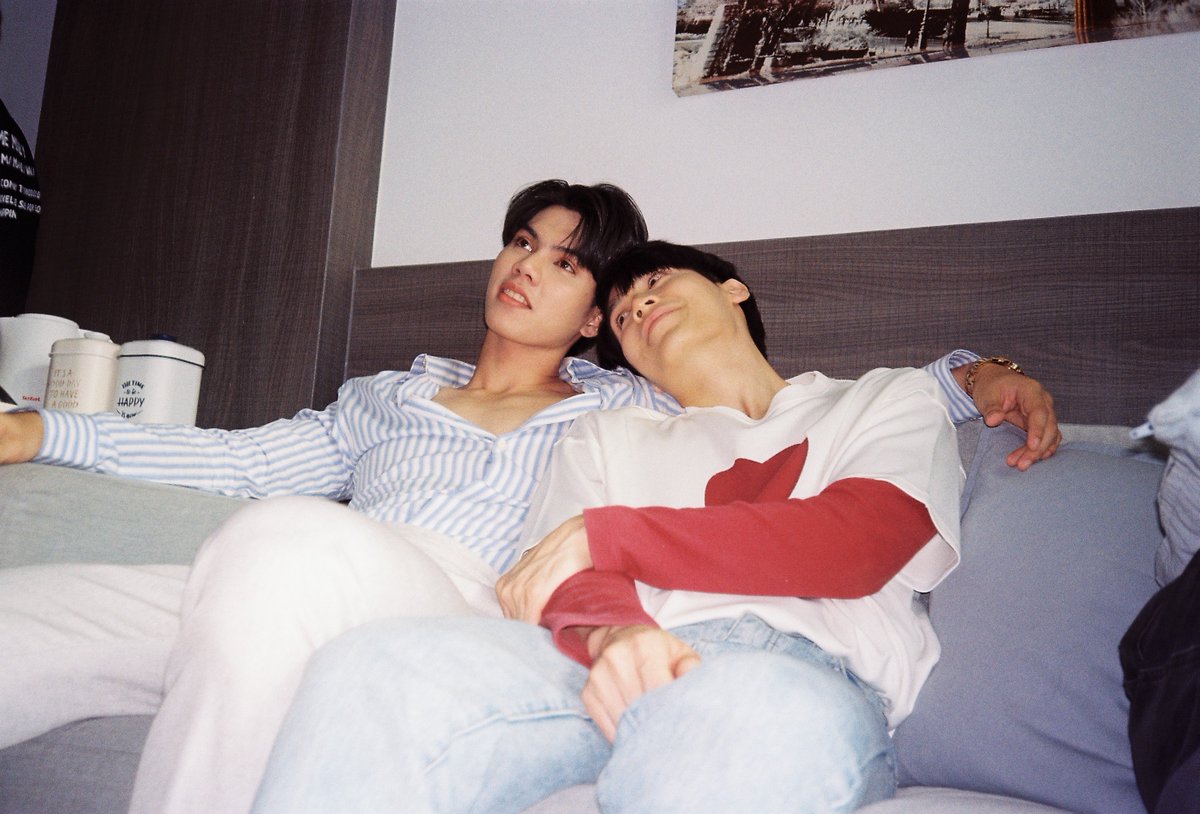 stringnayyy's tweet image. โอเค เหตุการณ์หลังจาก 1 2 3 แล้วมองกล้อง กลายเป็นแบบนี้ไปแล้วครับบบ ดูเอาเอง สู้ๆ ฟอร์ด #LoveinTheAirEP10