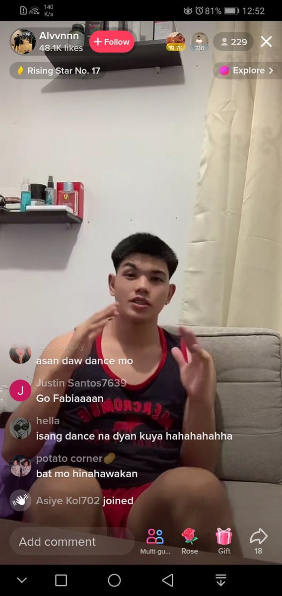 Literal na Online Limos HAHAHAHA!
May kasama pang block kapag kinontra mo yung nang gigift! HAHAHAHA

#FabianIsTheBest
#Alvvnnn