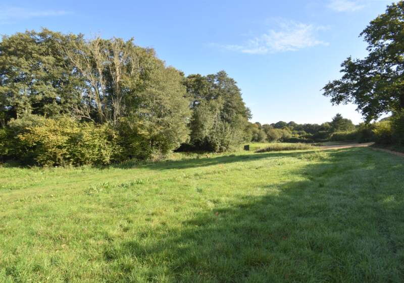 WOW, check this out - Set in a beautiful rural location,  benefits from underfloor heating, a wood burner and a hot tub.

🏡 Shepherds Hut, Broadclyst, #Exeter
💰 #Rent £850 pcm
🌐 seddons.com/view-property/…
📞 01884 253500 

#RentalProperty #Lettings #Devon