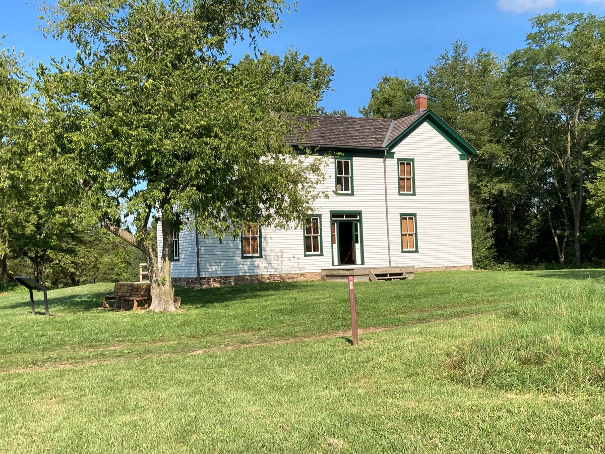 SierraGFG's tweet photo. "Conservation groups believe the new proposal is more detrimental to the Manassas Battlefield and environment as it offers less open land, parkland, tree buffers, and historical preservation areas" We signed on to this letter! #MournManassas 
https://t.co/pKa5zGoKZW https://t.co/qMMFuN9kkH