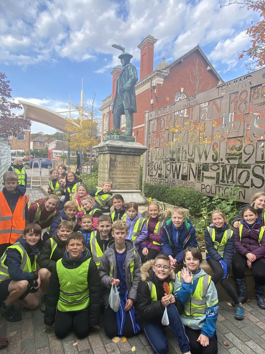 Year6BC's tweet photo. We had such a lovely time exploring Bailey Hill yesterday and learnt so much #6CF https://t.co/ALlmX9PYSp