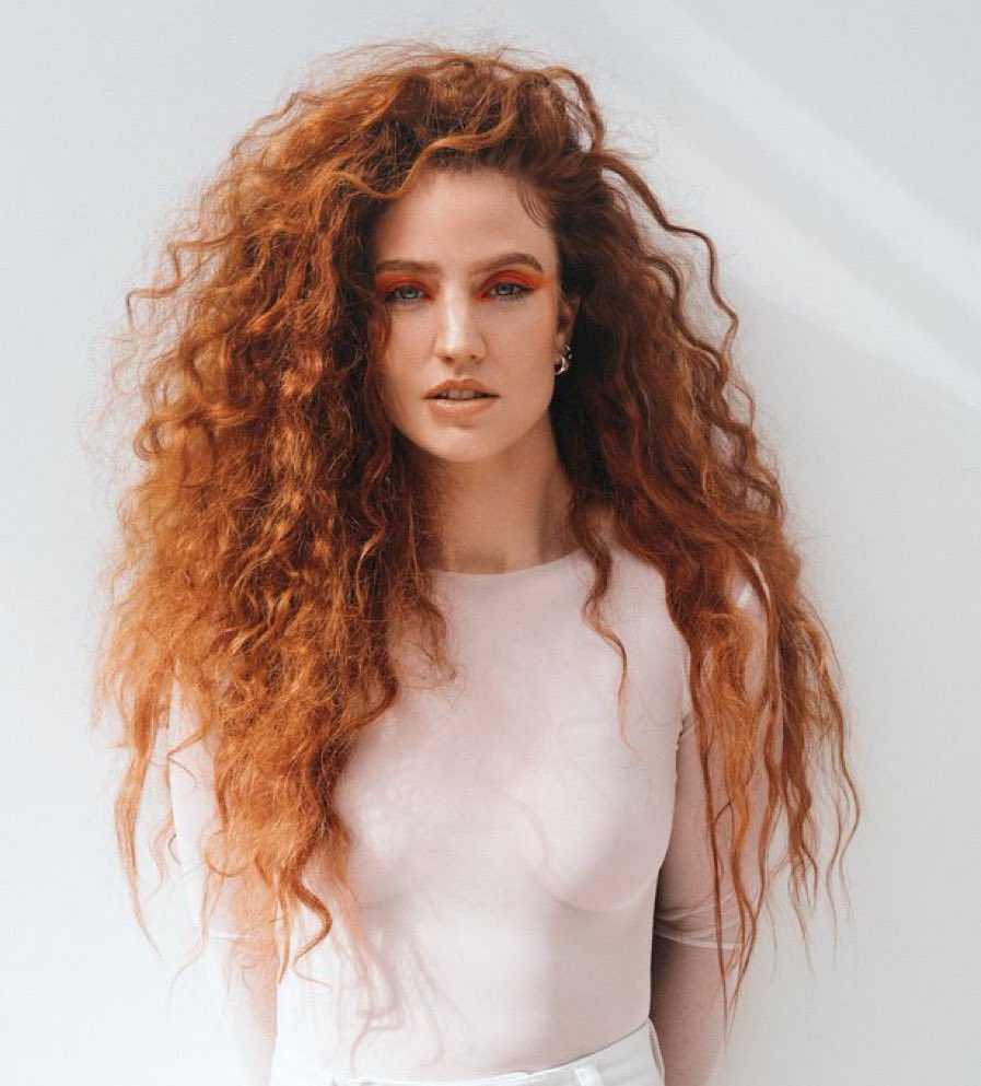 Happy birthday to pop queen, Jess Glynne!  
