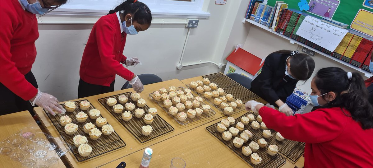 WjgsS's tweet photo. It’s #thinkpinkday #BreastCancerAwarenessMonth So the girls are preparing the treats for tomorrow. Don’t forget to donate, wear something pink, get your nails painted and of course our raffle!! @WjgsS https://t.co/Kgdea4WGxH