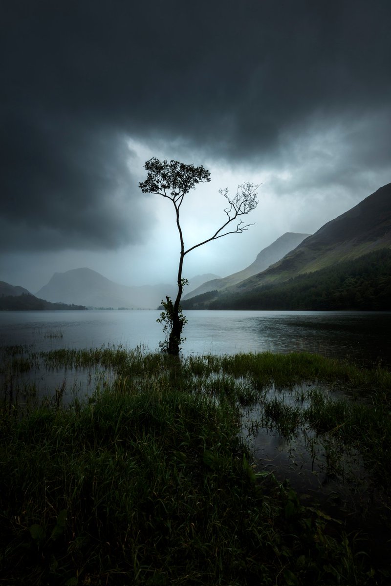 MadsPeterIverse's tweet photo. One of my favorite photos from Britain! This is from my first visit there. I got even worse weather on the second visit. I can't wait to show you all the videos and photos I got on my second visit to Britain! 😁 https://t.co/GMPMfXtb6W