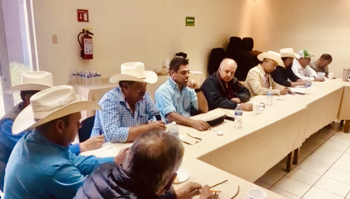 yakorod's tweet photo. Productores trabajamos un documento que le vamos a presentar en próximos días al @CongresoEdoChih para buscar alternativas de apoyo al sector agropecuario https://t.co/SIbsyZ36Xv