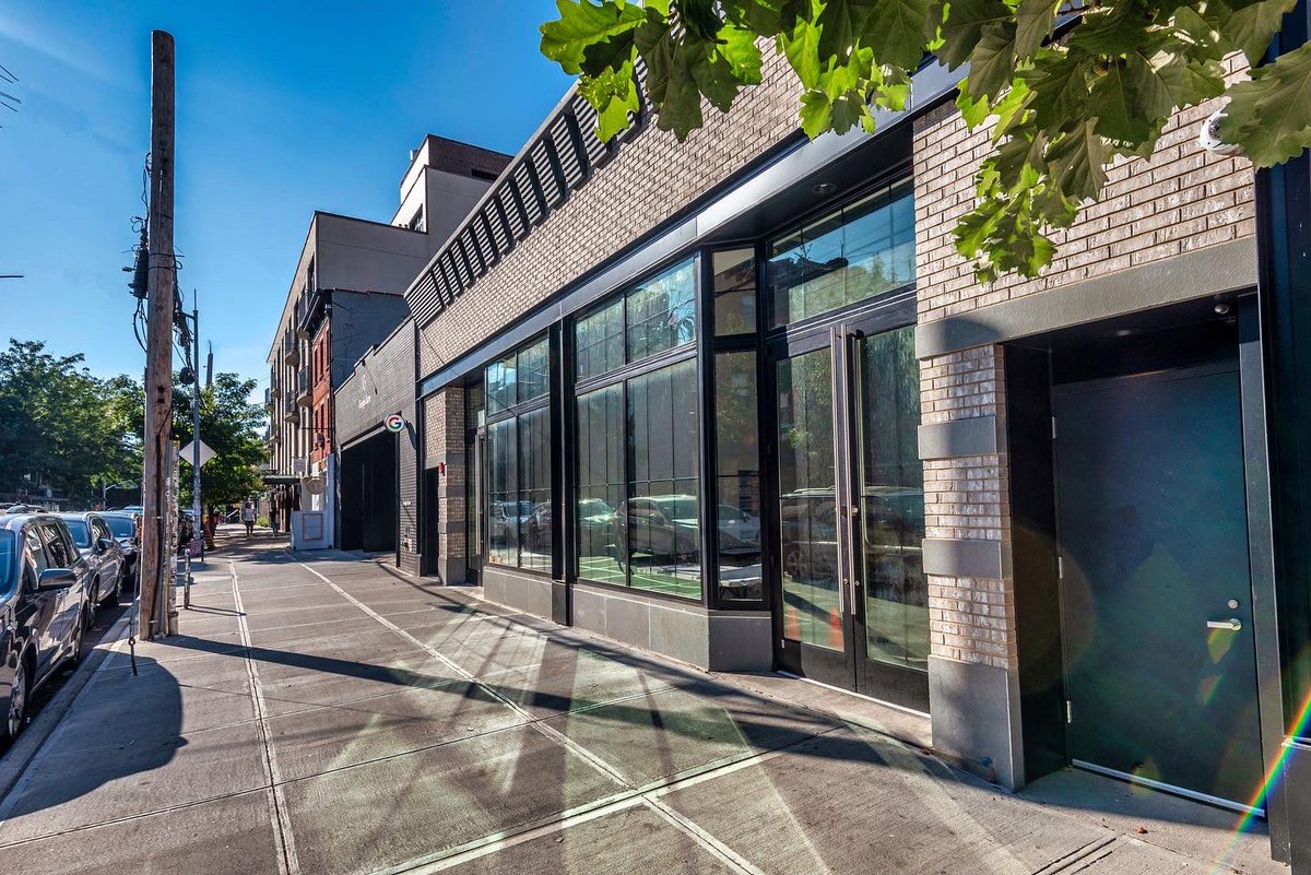 L3CapitalLLC's tweet photo. Introducing 130-132 N 6th St, a single-story retail flagship space and our latest completed development in Williamsburg, Brooklyn.  Stay tuned for leasing updates soon.
#L3capital #PrimeUrbanRetail #Brooklyn #WilliamsburgBrooklyn #BrooklynRetail #WilliamsburgRetail #NYC https://t.co/sVw78mHoXW