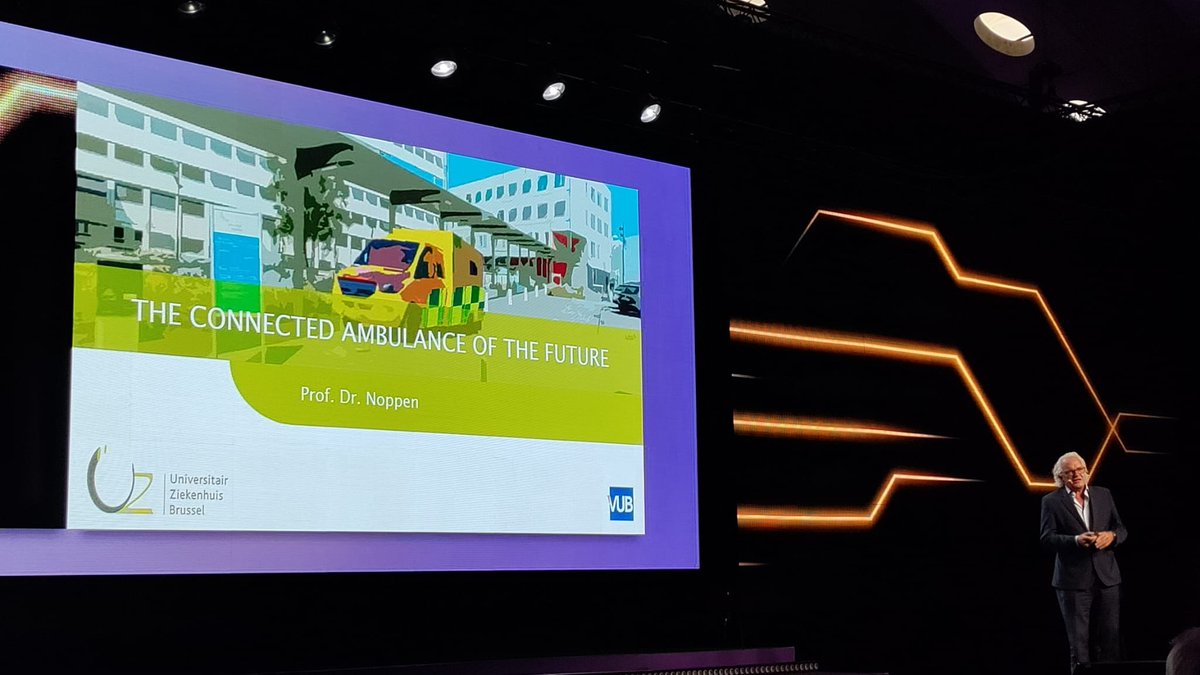 Gisteren stelde @MarcNoppen in primeur de nieuwe #UZBrussel #AmbulanceVanDeToekomst voor tijdens #ThinkThings van @ProximusEnt. Binnenkort meer! @IHubloue