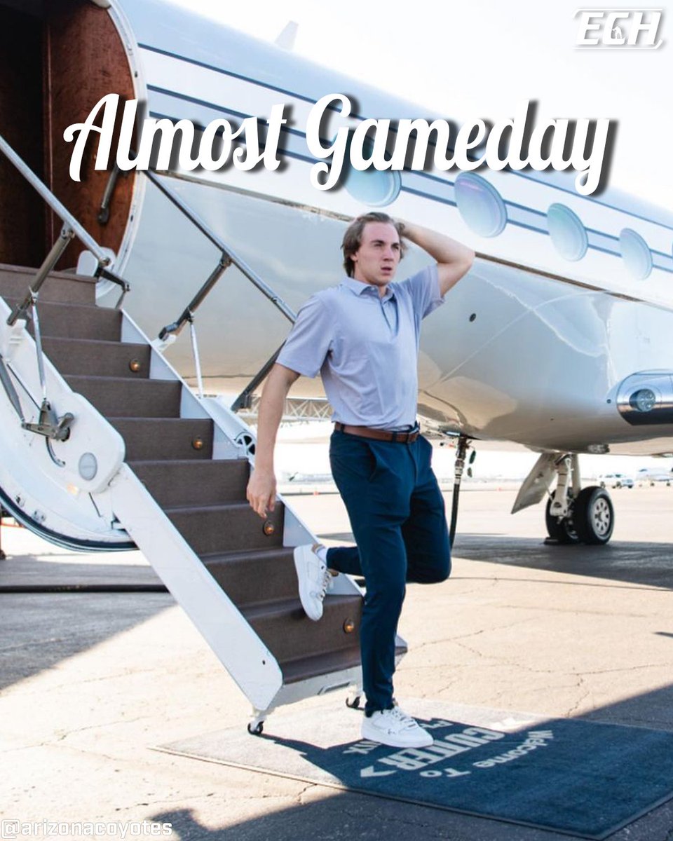 EVERYTHING COLLEGE HOCKEY tweet media