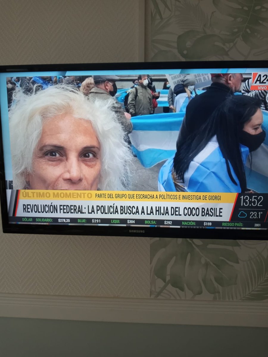 EquipoRepublic1's tweet photo. Conocemos a Sabrina y es una ciudadana digna, con convicciones republicanas y harta de la corrupción y la impunidad. Todo esto es una persecución a los ciudadanos que se manifiestan contra la corrupción, contra la inflación, contra el avasallamiento a la Libertad! 
RT https://t.co/ZZzaJIzffi