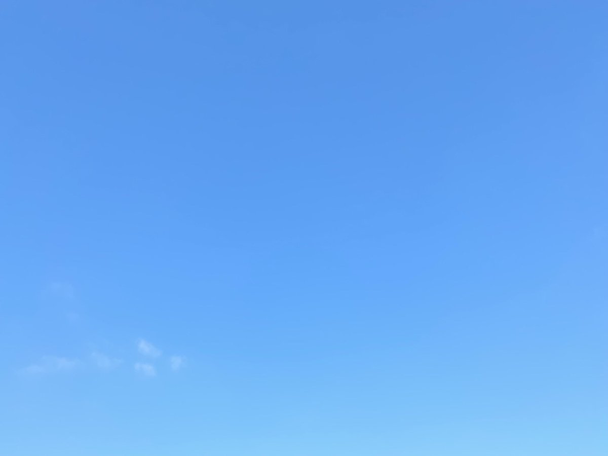 CallMeCarsonYT's tweet image. If the moon is real explain why I can’t find it. I’m looking