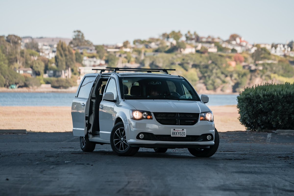 simplecampersHQ's tweet photo. Hop offers the perfect #minivanlife experience! 

👉🏼 Seats 4, Sleeps 2 #vanlife #simplecampers 

https://t.co/AkEUZwVOk0 https://t.co/dooZfIwz4I