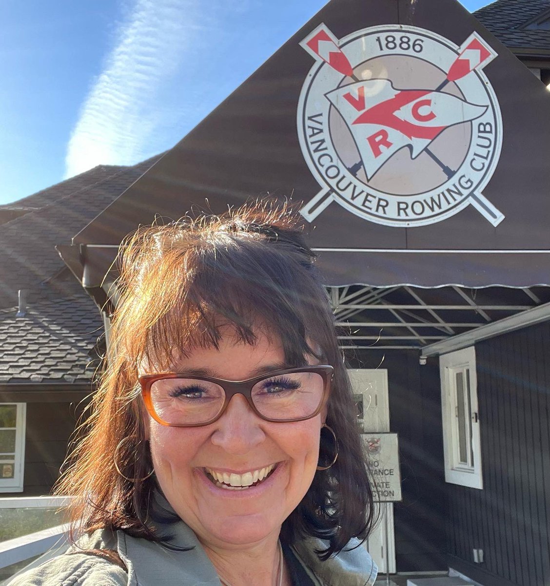 PersonalTravel_'s tweet image. A couple of our agents attended the 10X My Travel Seminar with the fabulous Geraldine Ree at the Vancouver Rowing club! It was a fantastic team building event and the location was just perfect! We truly do have the best jobs ever!#travel #travelindustry #travelagent #travelagency