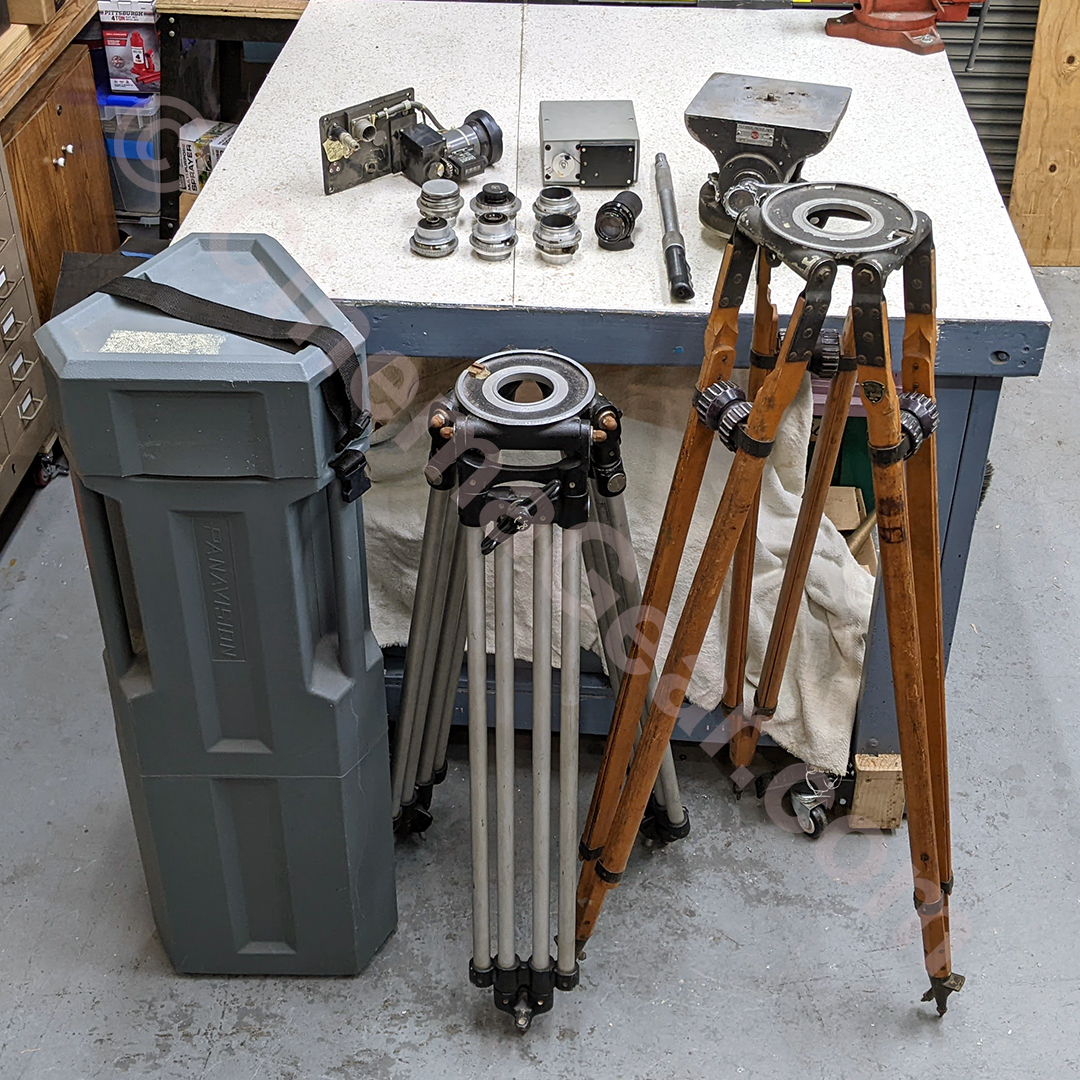 cineeng's tweet photo. New arrivals: From the Rocco Gioffre Collection https://t.co/JXUcoUI3ES #cinemagear #cinemaengineering #roccogioffre #lenses #baltar #cookespeedpanchro #tripod #ronfordbaker #mitchellcameraco #panavision #kodak #rca https://t.co/LuXjVr9ZsQ