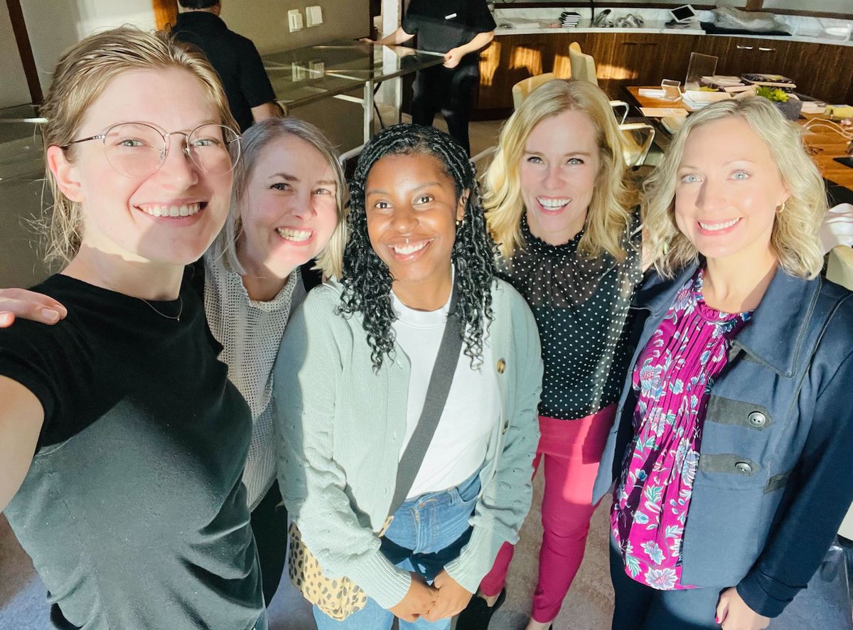 Fierce_Creative's tweet photo. Capturing #video impact stories from some of the top executive search consultants around the world makes for a pretty sweet visit to Vegas. These individuals are driven, collaborative &amp; focused on making big change happen. It was a joy to support @DHR_Global this week. https://t.co/jGrsVP4FAP