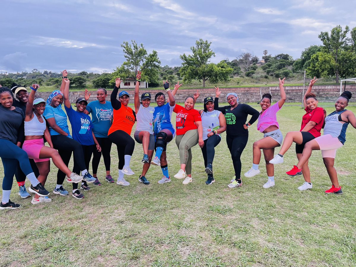 sixolisile_n's tweet photo. Thursday Body Training with @TalaSophy
Abantu base Bisho and King Williams Town came out…🥳🥳
#IChoose2BActive
#NoEquipmentNoProblem
#VirtualGymClass
#ActiveRecreationMonth
#LifeLongWellnessCulture https://t.co/Odf1PcFBMF
