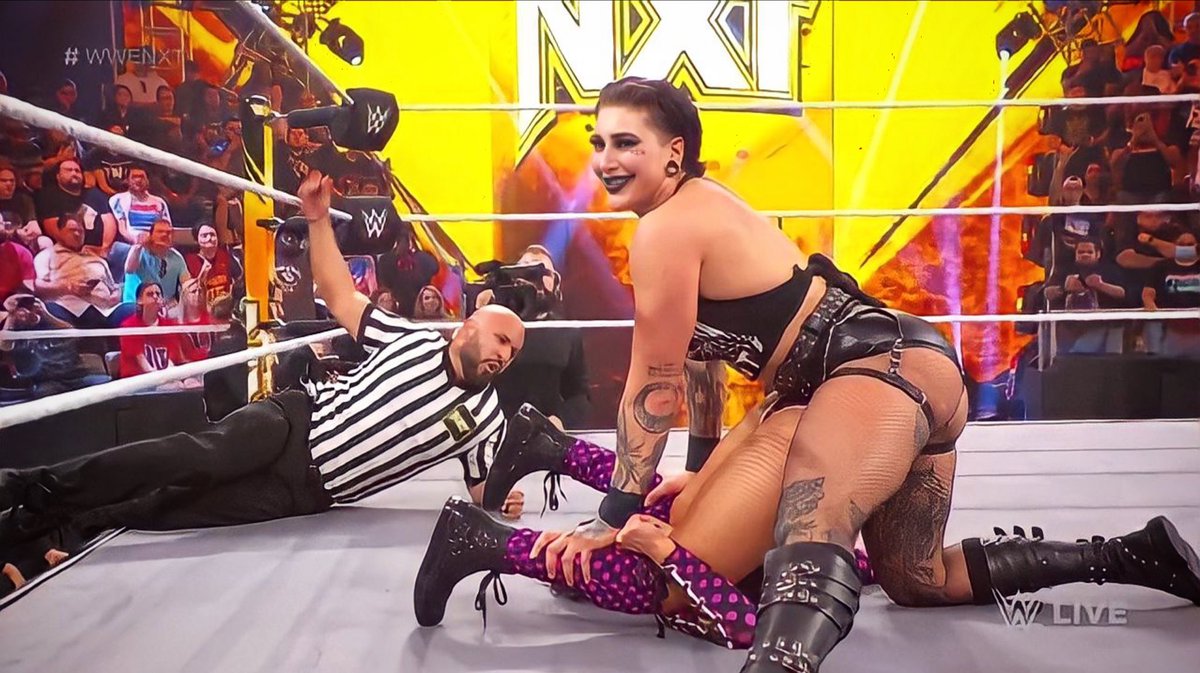RheaRipley_WWE's tweet image. 134 days since my last match… 
Still the best! Still a menace 😘