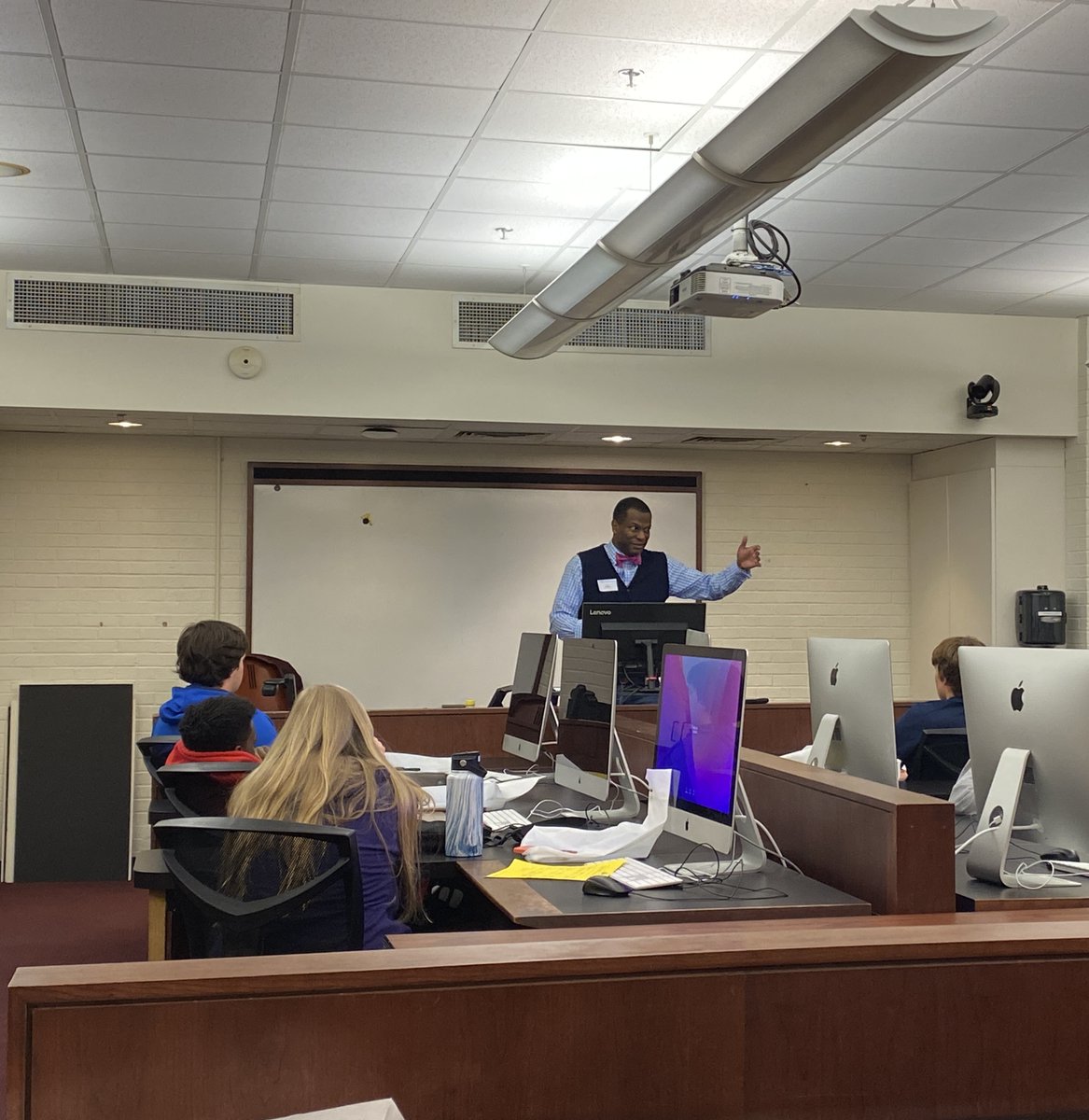 NCSMA's tweet photo. We want to thank everyone for joining us @UNCHussman for our annual Central Carolina J-Day! Many thanks to the @newsobserver instructors. See you all next year! #UNCJday https://t.co/9Esw5s1u4c
