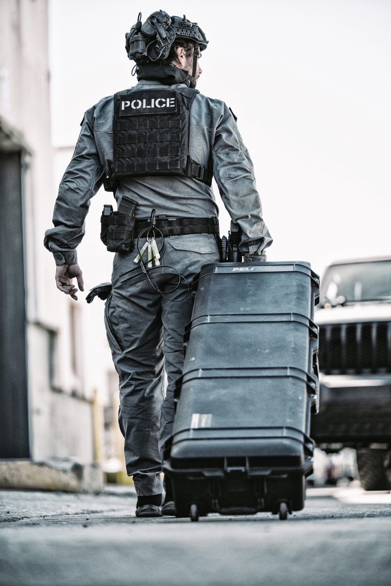Peli_Products's tweet photo. Tough, durable, extremely long, but still lightweight: meet the new Peli Air 1755 case - the longest Air case ever! With 145 cm in length, it is the perfect fit for longer-sized equipment, like rifles, survey stands, or camera equipment.
https://t.co/eV9WxQH25A
#longcase https://t.co/EumgsYmBNZ