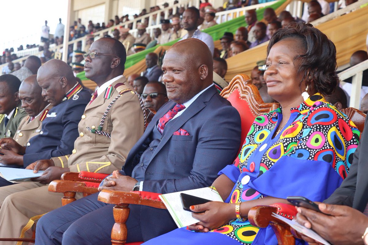 I was joined by leaders from across Kakamega County, residents and the Provincial Administration led by the County Commissioner Mr. John Ondego for this year's edition of Mashujaa Day celebrations at Bukhungu stadium. 2/2