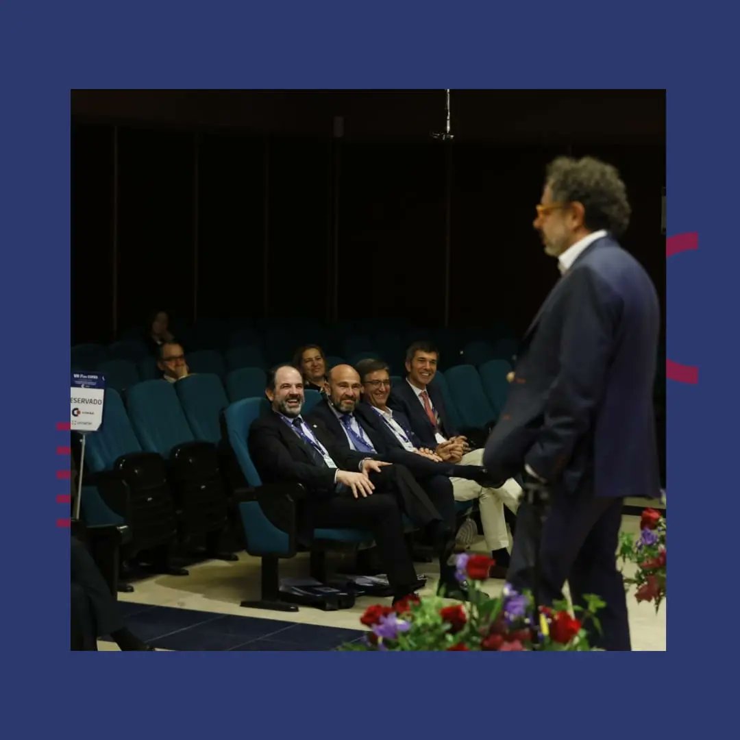 iCOFAS's tweet photo. Gran conferencia a la par que divertida de @magomore sobre el liderazgo y el cambio 

#VIIForoCOFAS
#ForoCOFAS
#LosGrandesRetosNecesitanDeLaMejorCienciayTecnología
#ExpofarmaPresencial https://t.co/im8PovNued
