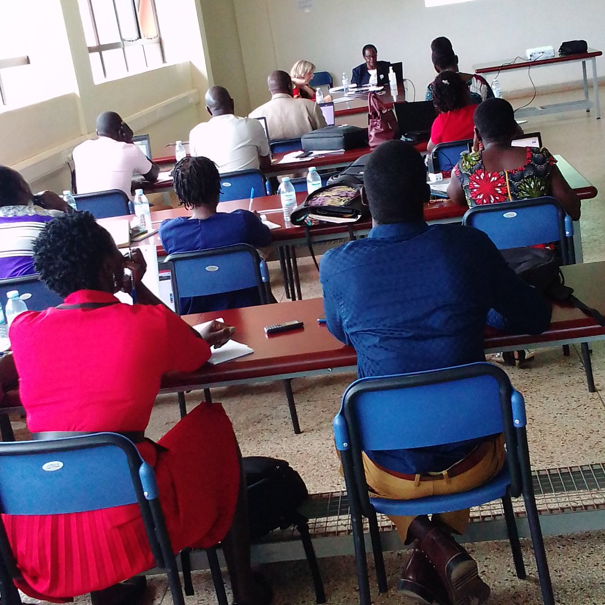 UpChainOfficial's tweet photo. UPCHAIN is conducting a 4day Case Challenge workshop on Green Charcoal from 18th - 21st Oct, 2022. The case challenge, involving 11 Masters &amp; 5 PhDs working in groups will seek to answer the Qn: What does it take for users of traditional wood charcoal to change to green charcoal? https://t.co/kGHyF3Yd4Y
