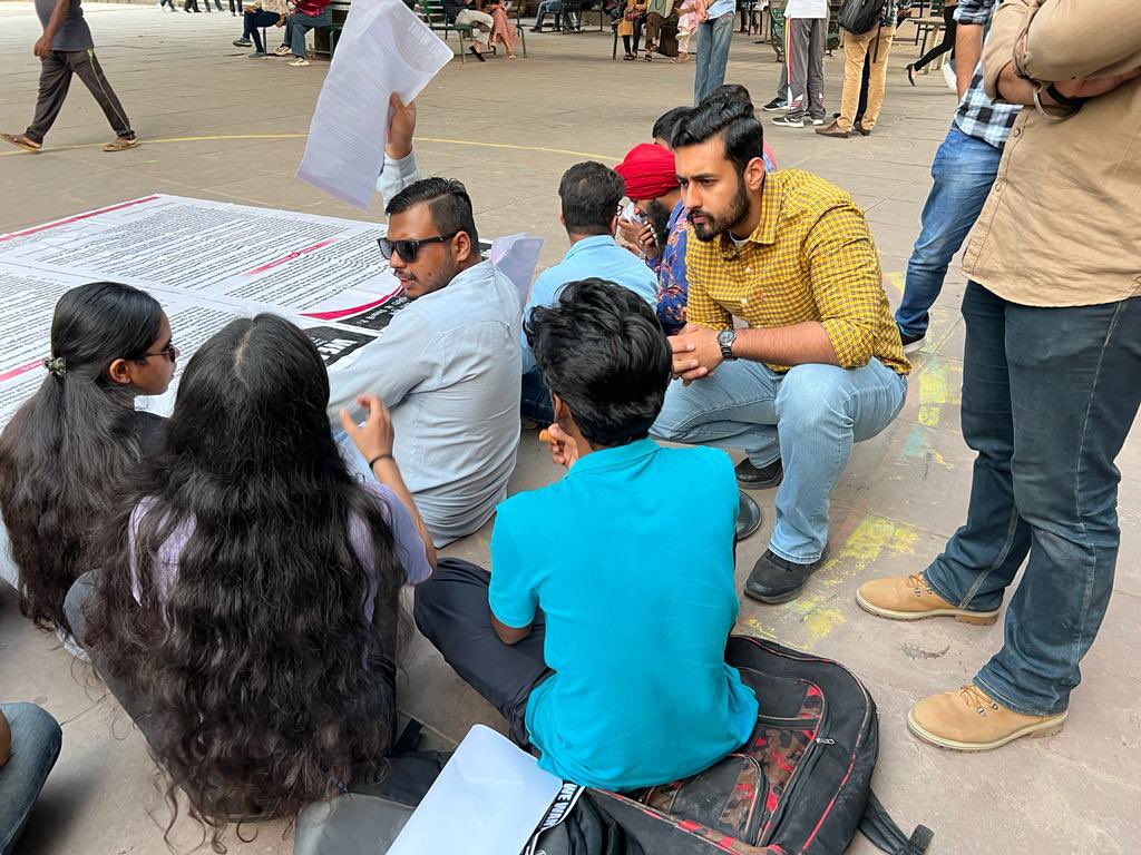 rajkaranbaidwan's tweet photo. It is a matter of shame that no one cares for these differently abled students of Panjab University.

Since elections are over no one will come to help them.

I stand with all these students and appeal to Panjab University authorities to accept their genuine demands. https://t.co/pAP1oGzG9m