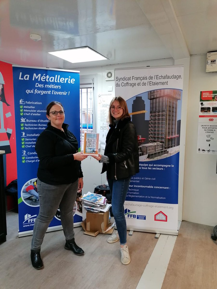 SFECE_FFB's tweet photo. 📣LES COULISSES DU BÂTIMENT] 

L’équipe du #sfece est présente dans le 18ème arrondissement parisien aux côtés des prescripteurs de l’emploi pour leur présenter #letravailenhauteur. 

#echafaudage #coffrage #Etaiement https://t.co/orfiWHq87Y