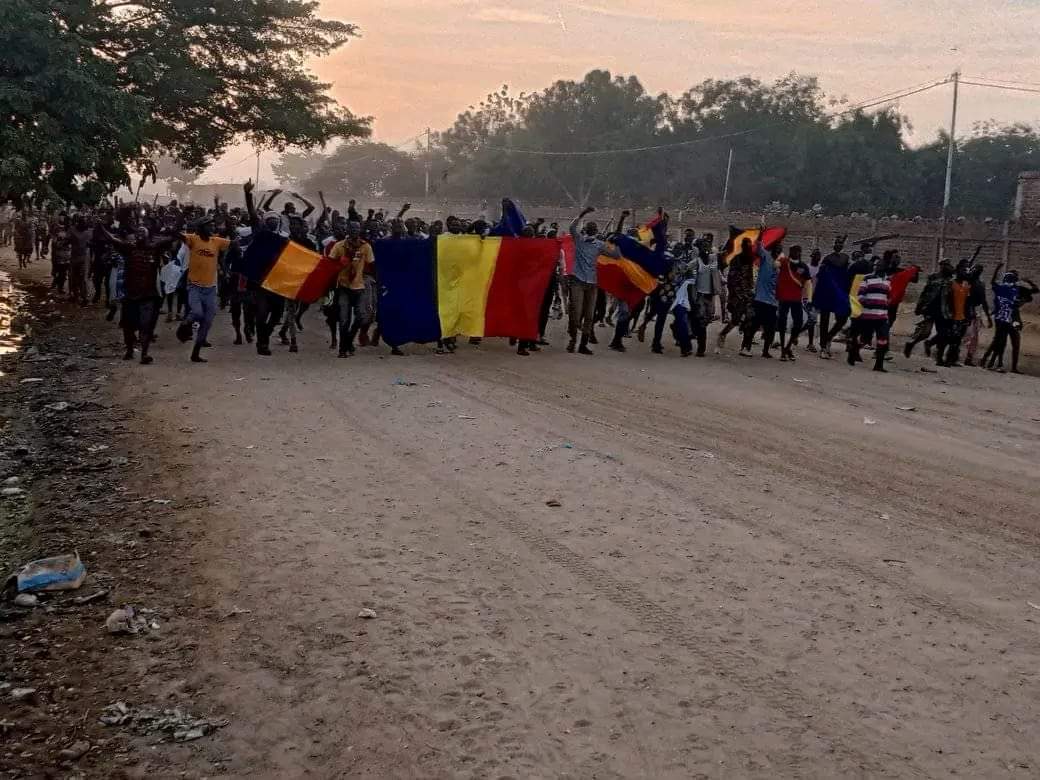 bruno_haden's tweet photo. #ForumAchpr73: La situation est est tendue au #Tchad. 
@FIACAT_org @ccfd_tsolidaire @ISHRglobal @omctorg 
@achpr_cadhp @AcdhrsOrg @acattogo @lenobe @cvoule @Adelaide_ISHR @StephanieWamba @XPrugnard https://t.co/pIqP9Yi9JF