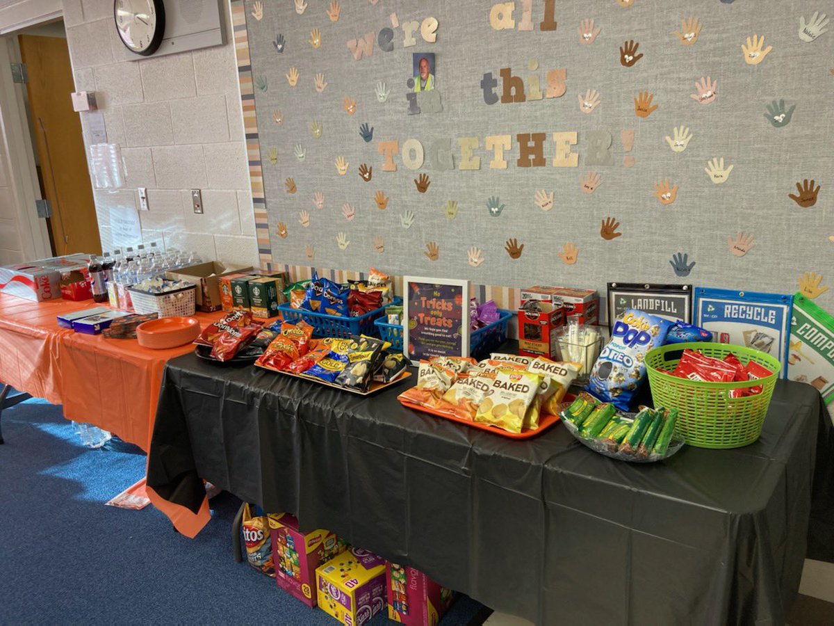 Wow!   <a href="/HZNElementary/">Horizon Elementary</a> has the best families and PTO!  Thanks for providing snacks and dinner for our teachers on this conference night!