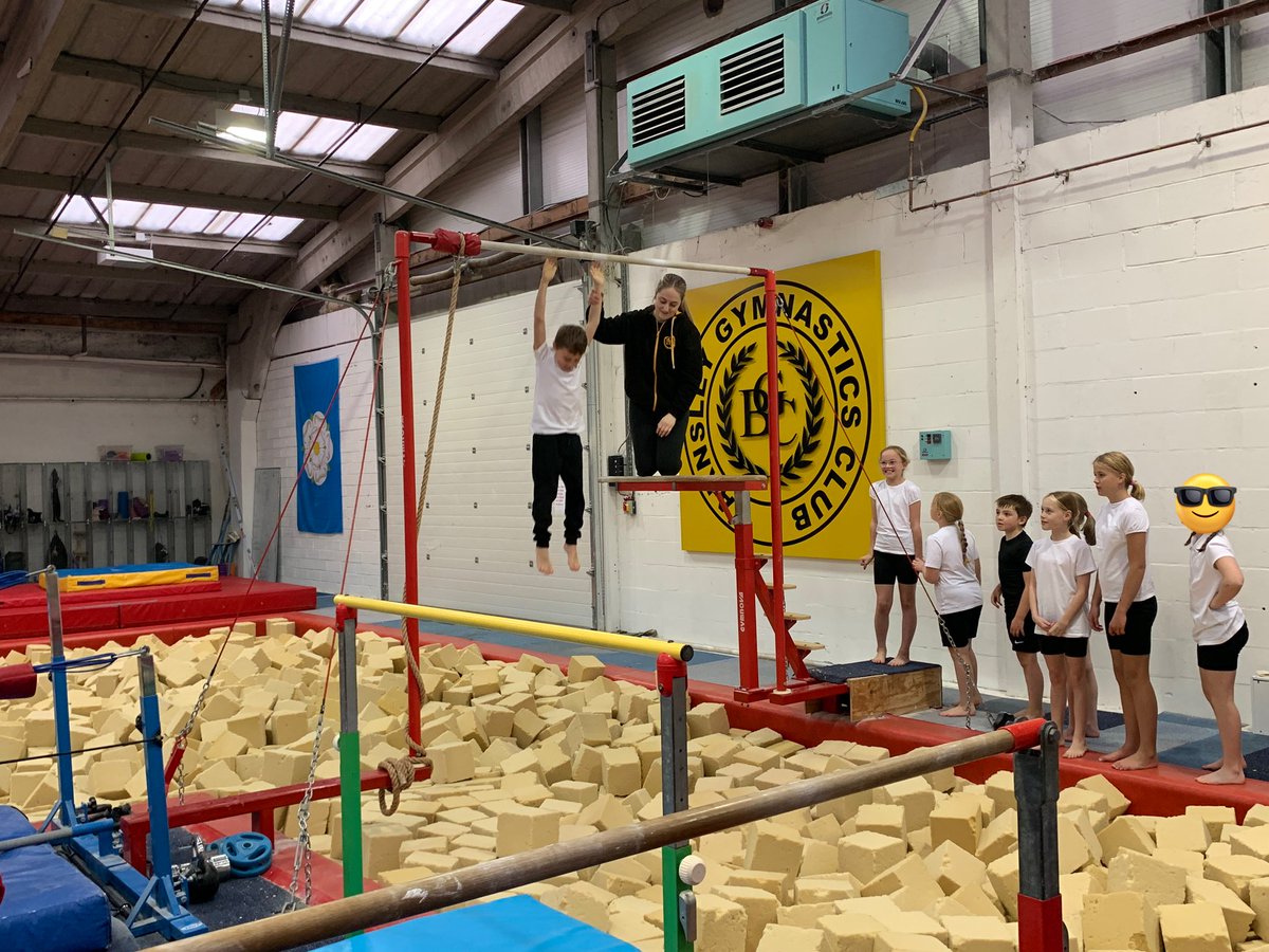 TheEllisSport's tweet photo. Today is the turn of @TheEllisY5 and @TheEllis_Y6 @Barnsley_Gym https://t.co/SINI5DMajV