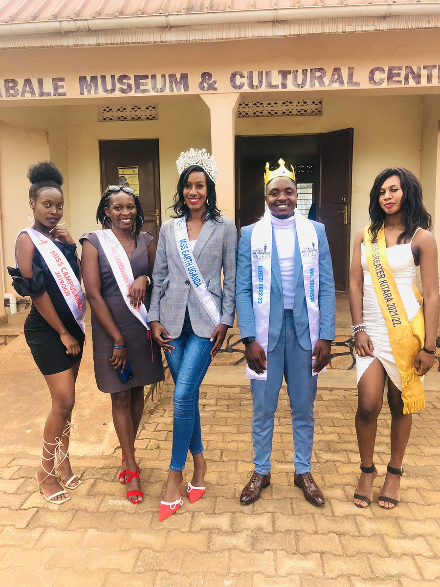 Twindicklee1's tweet photo. We visited Kabale Museum wth @MissEarthUganda https://t.co/FnfswuNoUg
