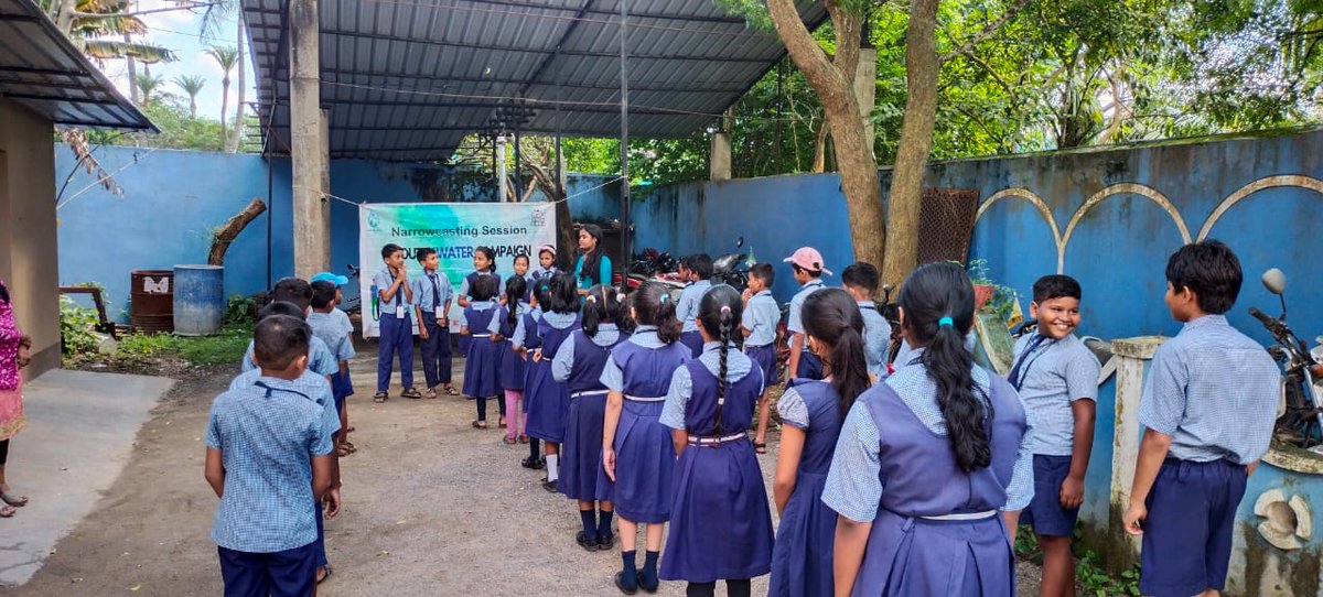 RadioBulbul's tweet photo. Narrow casting session Organised by #radiobulbul At Puruna Bazar Bhadak #GlobalHandwashing #UniteforUniversalHandHygiene202
#GlobalHandwashingDay2022
@Youth4Water1 @UNICEFIndia @niyazlive @ranjanpanda @OdishaWater @chillsugata @forcengo @MoCollegeMCAPS @WaterAidIndia https://t.co/MXTgnHeBpr