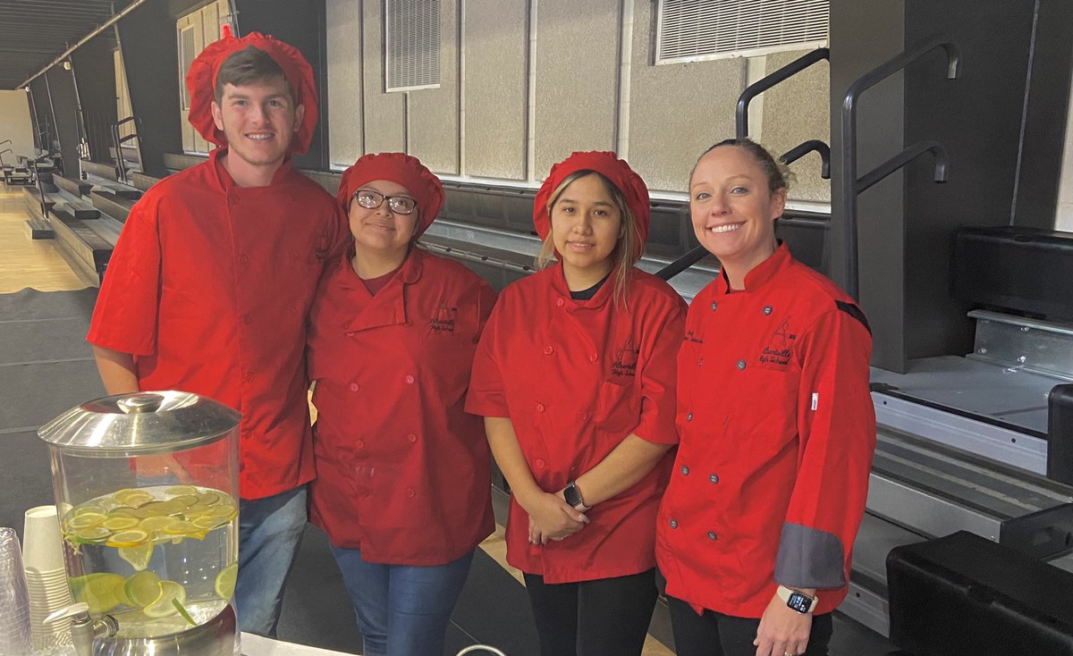 AggieCTE's tweet photo. Special thanks to our ACS Culinary and Hospitality/Tourism teachers and students at the State of the City breakfast this morning! @AvilleCityBOE @AHS_Aggies @englishboydk @albertvillecofc https://t.co/BLKZC2axTk