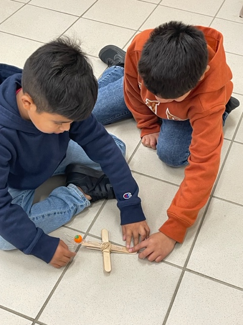 FairStreetSTEM's tweet photo. Second Grade is exploring simple machines today engineering pumpkin catapults! #HalloweenSTEM @FSIAPrincipal @GCSS_FS @tech_gcssk12 @GCSSK12 https://t.co/0jx6zilAel