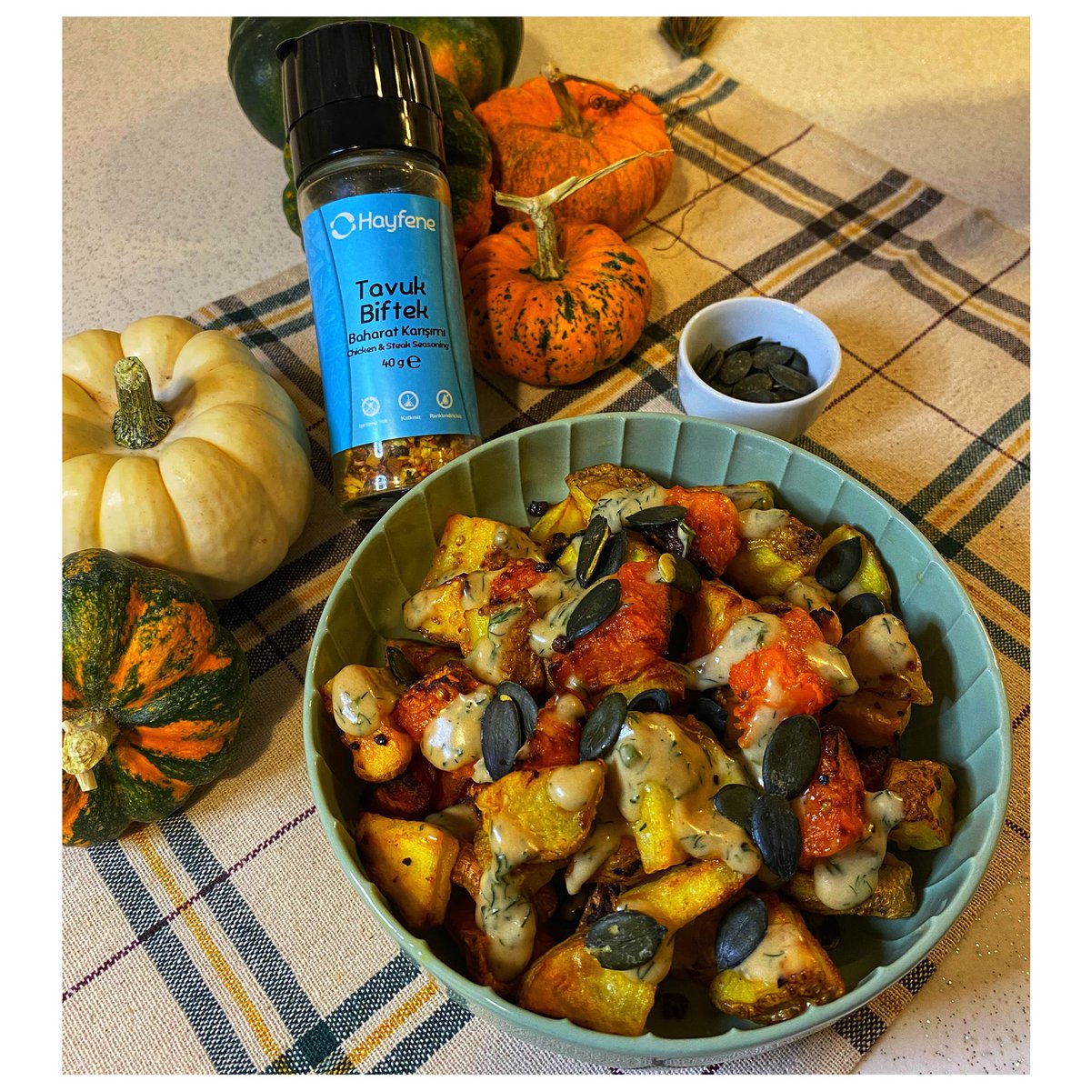 #Hayfene’nin yeni baharatı ile sonbahara yakışan #vegan bir tarif: Fritözde #balkabağı ve #patateskızartması 🎃
A vegan recipe that suits autumn with the new spice of Hayfene: #Pumpkin and #FrenchFries in the Fryer 🎃
#airfryerrecipes #airfryertarifleri #işbirliği #hayfenebaharat