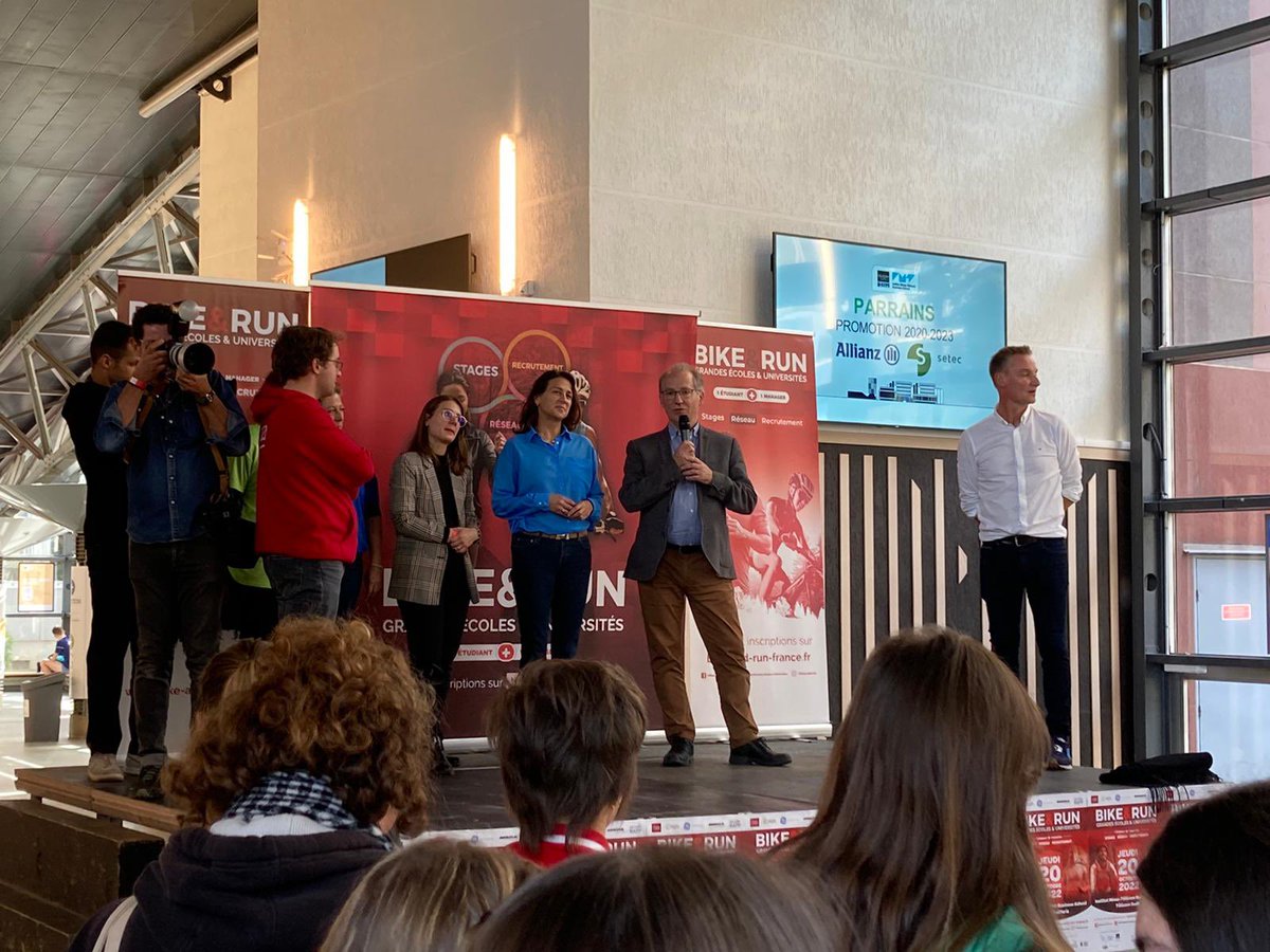 TelecomSudParis's tweet photo. Prêts ? C’est parti pour le #Bikeandrun Grandes Écoles et Universités 2022 #ingénieur #manager #TSPIMTBS @TelecomSudParis @imt_bs @IMTFrance @MBDA_Talents @CEA_Officiel @itiConseil @egis @RATPgroup @GEHealthcare @MBDA_Talents @FFTRI @UnivEvry https://t.co/mu6upIs6ho