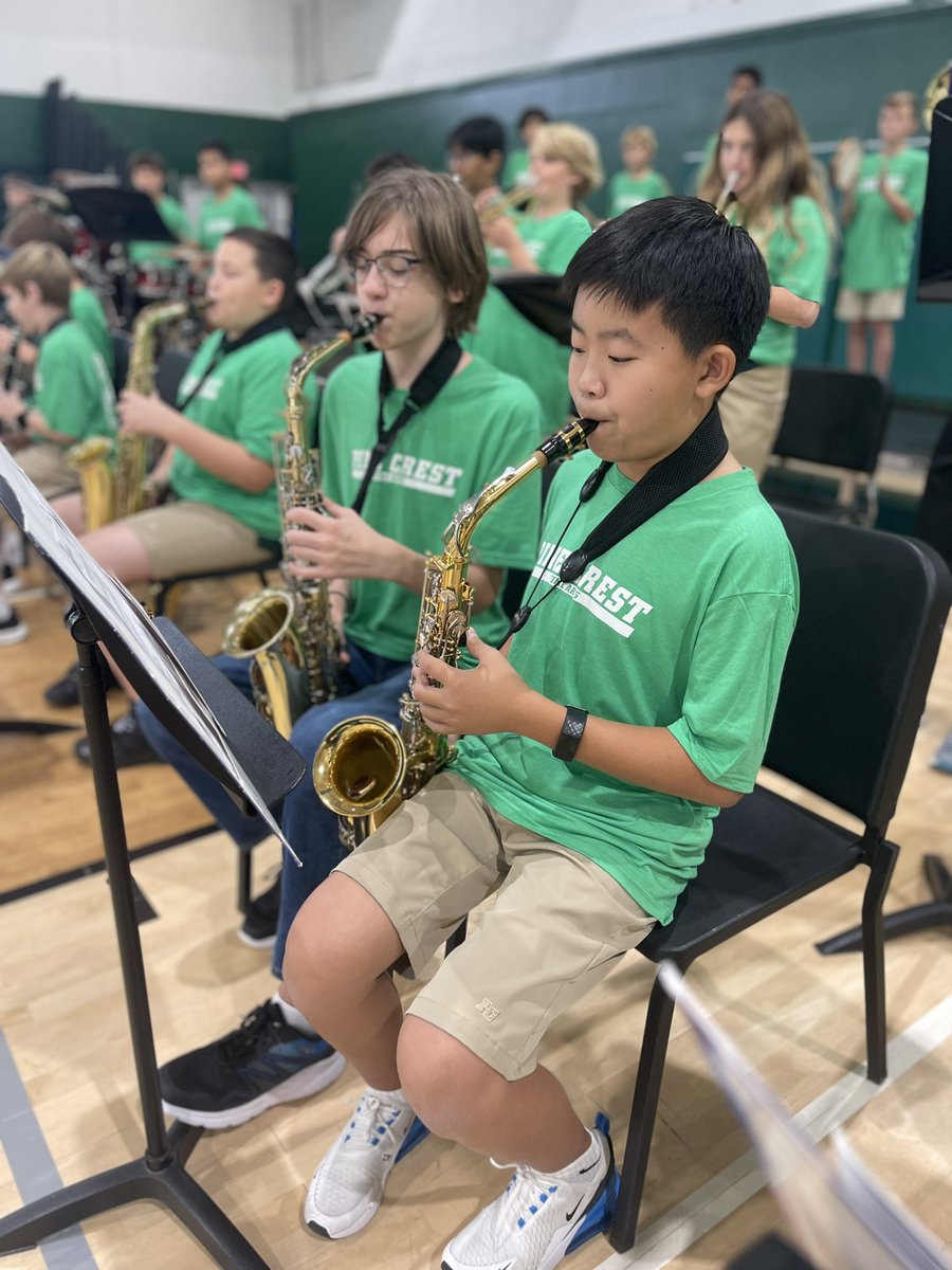 PineCrestArts's tweet photo. #PCHomecoming pep rally in Boca today! Great job, Middle School #PCBand! #PCFineArts #PCPantherPride ๐โจ https://t.co/dEuQN6IFTu