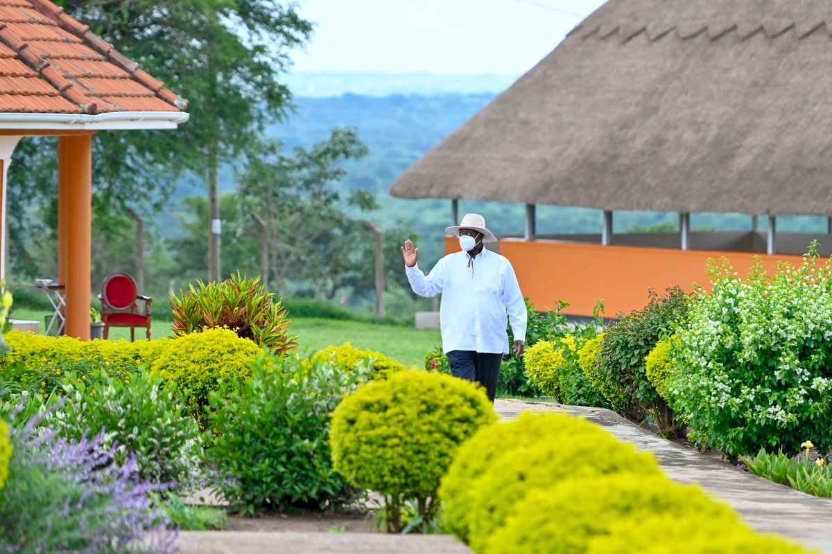 Yoweri K Museveni tweet media
