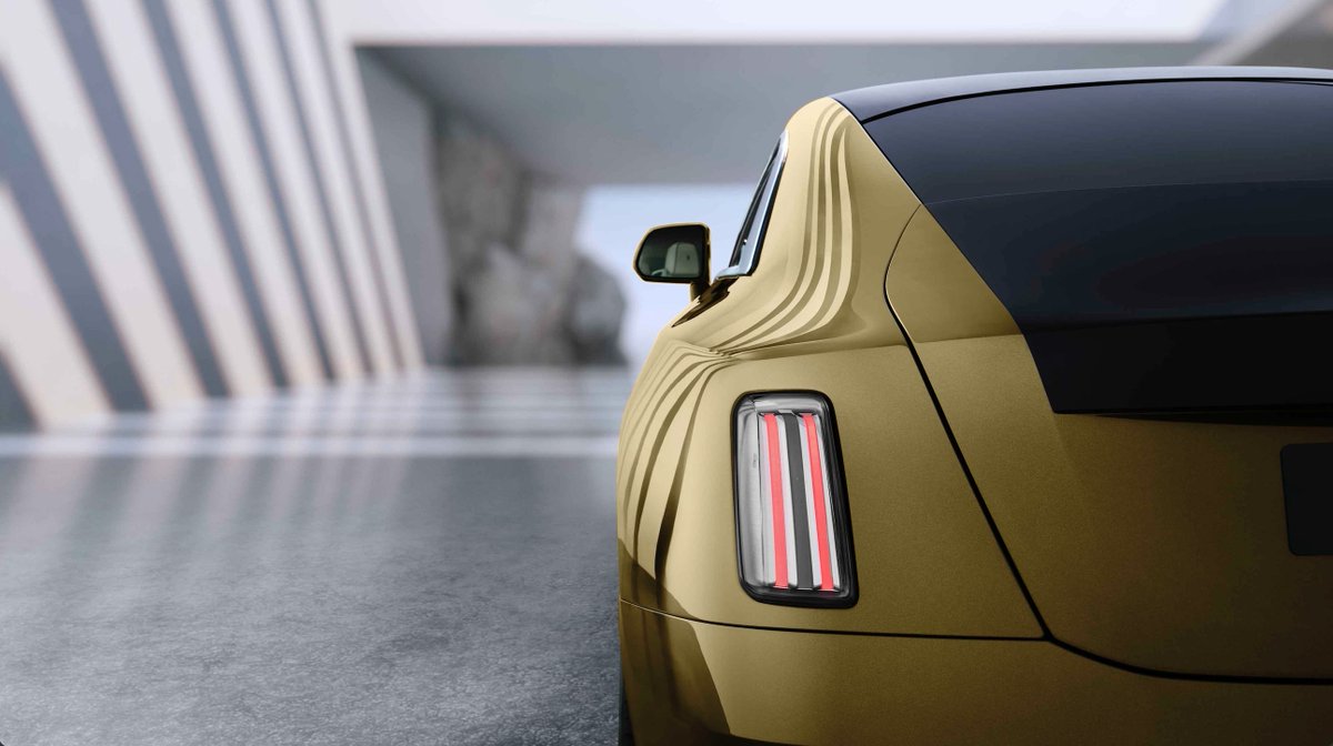 rollsroycead's tweet photo. تحدّد #سبيكتر الاتجاه الذي ستسلكه علامتنا في المستقبل، وتشكّل استجابةً لمتطلبات أكثر عملائنا تميّزاً في العالم للارتقاء بتجربة السيارة الكهربائية، كيف لا وسبيكتر تبقى رولز-رويس أولاً وسيارة كهربائية ثانياً
#رولز_رويس_سبيكتر https://t.co/sSQSRP9J7W