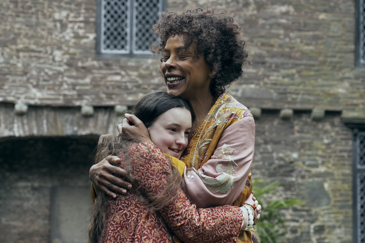 lenadunham's tweet image. I am lucky enough to say that I got to work with these magical people on a magical movie based on a magical book. If you haven't already, I hope you'll watch Catherine Called Birdy, available on @PrimeVideo.