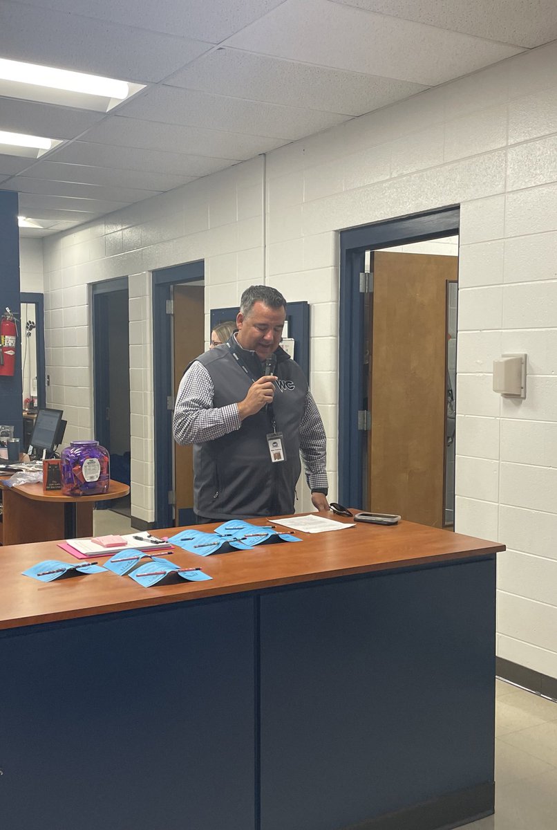 Mike Overbey (@overbeym) on Twitter photo I was honored to share the morning announcements at <a href="/HHill_huskies/">Holly Hill Huskies</a>! There were quite a few birthdays I got to announce and was able to howwwlll too! Brought back some great memories of being a MS principal! There is no replacing Mr. Young but hopefully I was a good stand in. I was honored to share the morning announcements at <a href="/HHill_huskies/">Holly Hill Huskies</a>! There were quite a few birthdays I got to announce and was able to howwwlll too! Brought back some great memories of being a MS principal! There is no replacing Mr. Young but hopefully I was a good stand in.