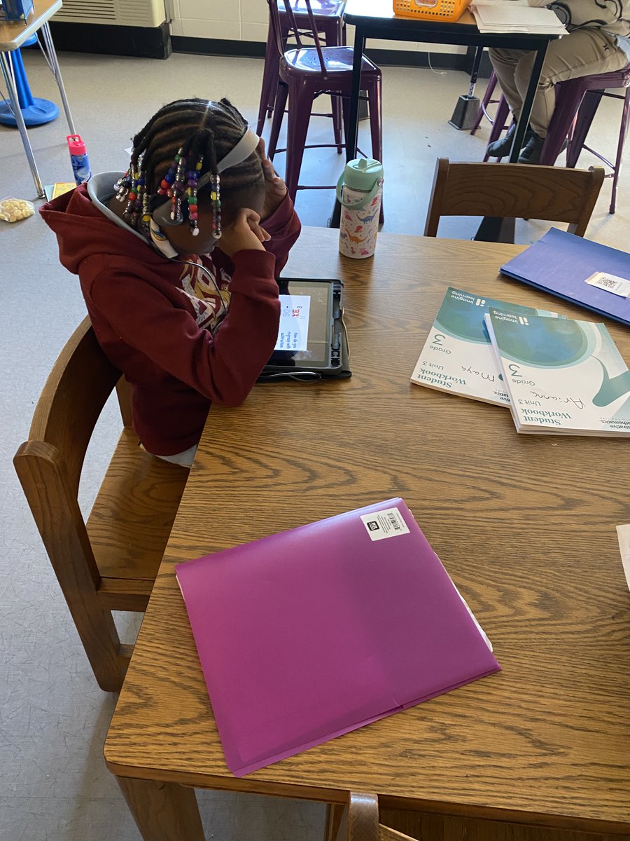 Shawndra Riles tweet media